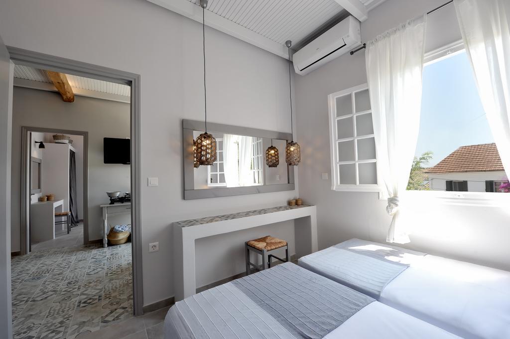 Alia Luxury Apartment Gaios Buitenkant foto