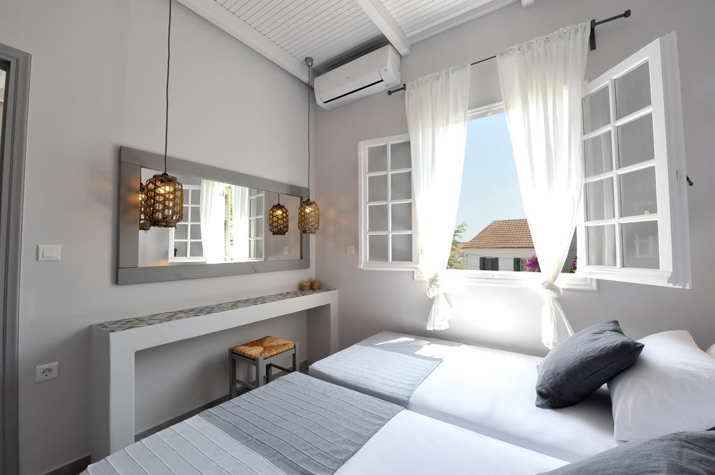 Alia Luxury Apartment Gaios Buitenkant foto