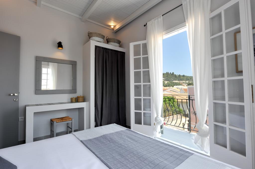 Alia Luxury Apartment Gaios Buitenkant foto